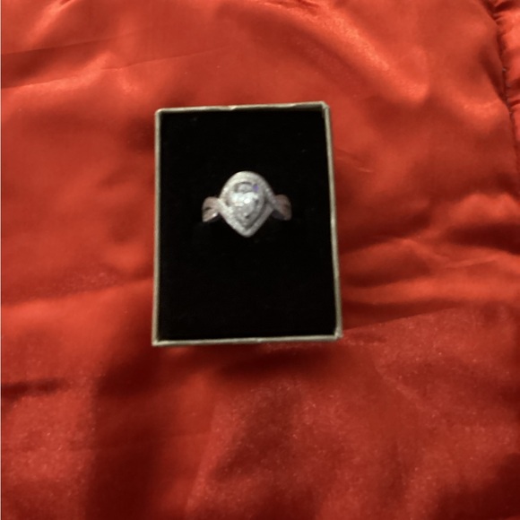 JTV Jewelry - Elegant  JTV Simulated Diamond Silver Ring ( Size:7)